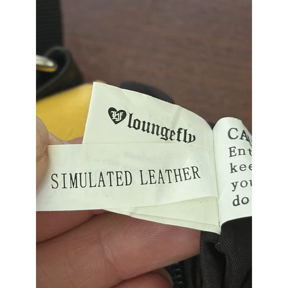 Harry Potter Hufflepuff Black & Yellow Crossbody Shoulder Bag Loungefly Purse